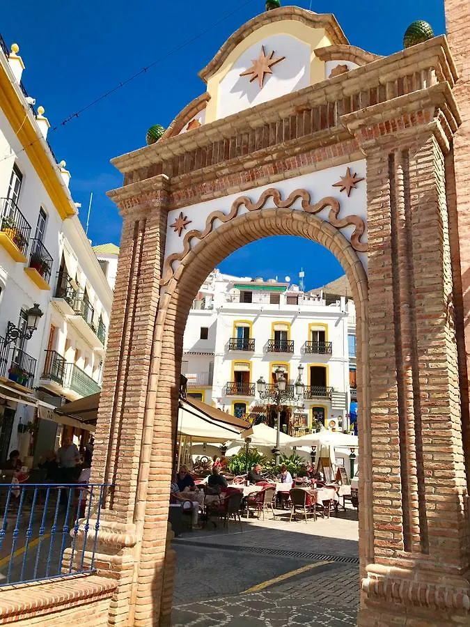 Salamandra Plaza Competa